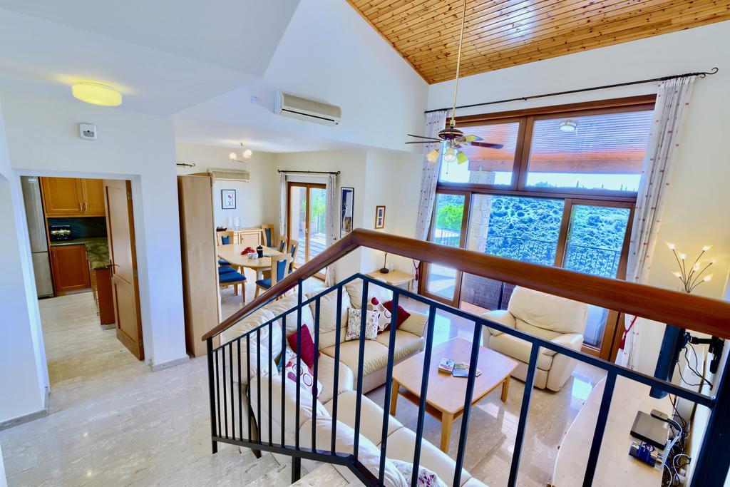 4 Bedroom Villa Helidoni With Private Infinity Pool, Aphrodite Hills Resort Куклия Екстериор снимка